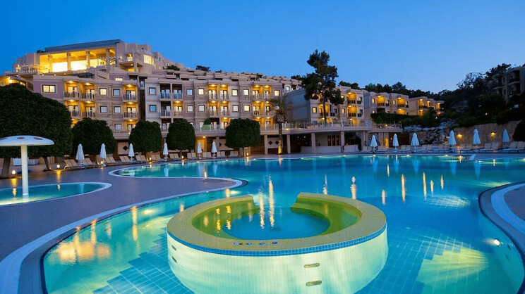 Voyage Göltürkbükü Resort